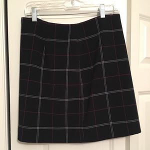 Plaid navy skirt